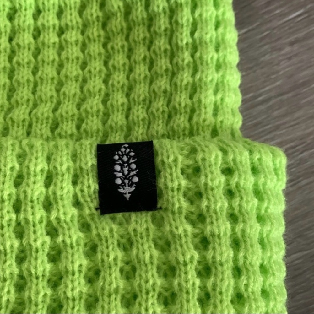 FP MOVEMENT Cool Down Beanie Lime Neon NWT